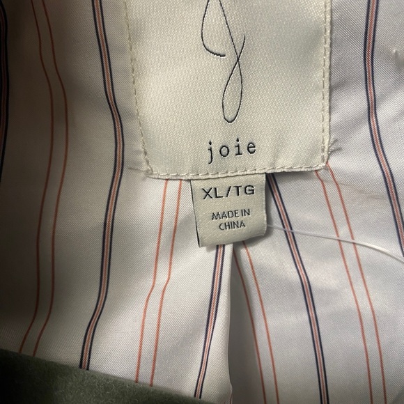 Harry Styles Blue Plaid Jacket - Picture 4 of 6